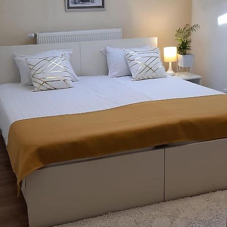 Elite Apartment Jasmina Bihać Екстериор снимка