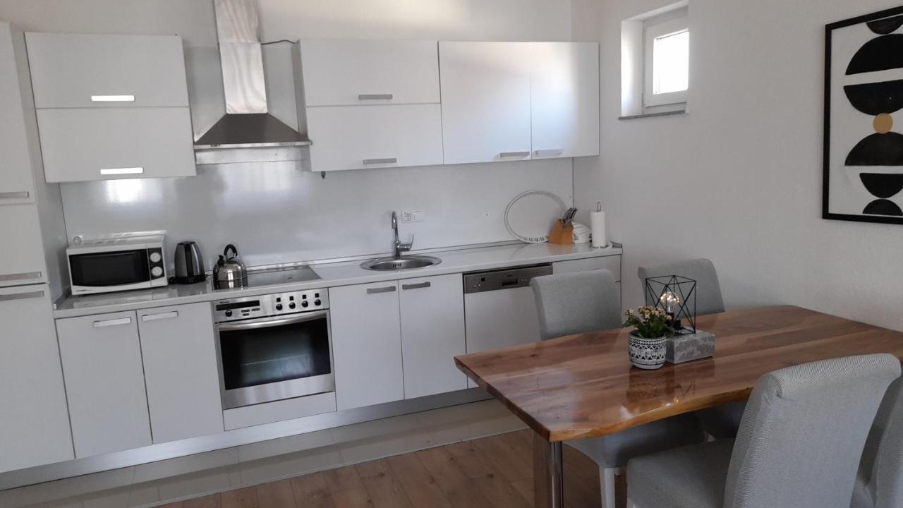 Elite Apartment Jasmina Bihać Екстериор снимка